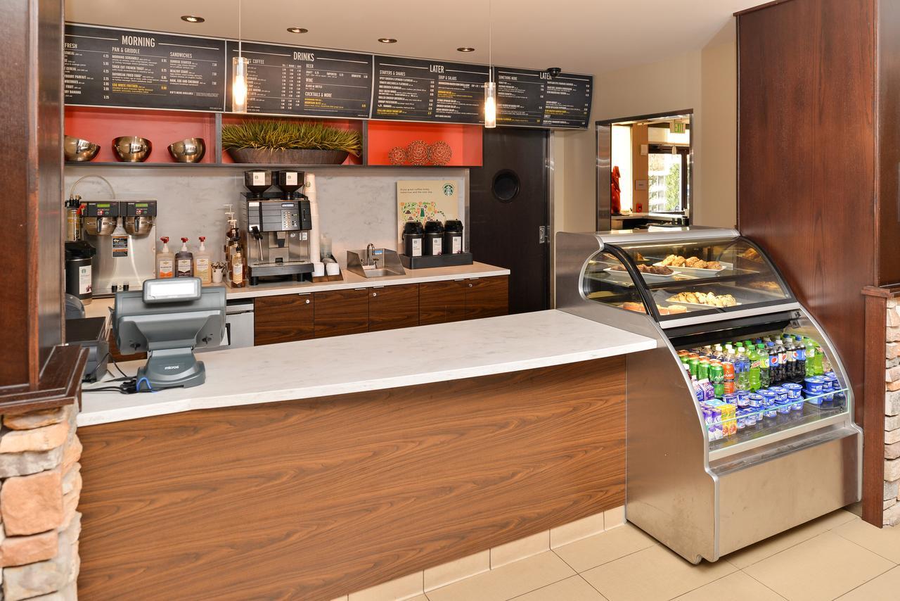 Courtyard By Marriott Denver Cherry Creek Bagian luar foto