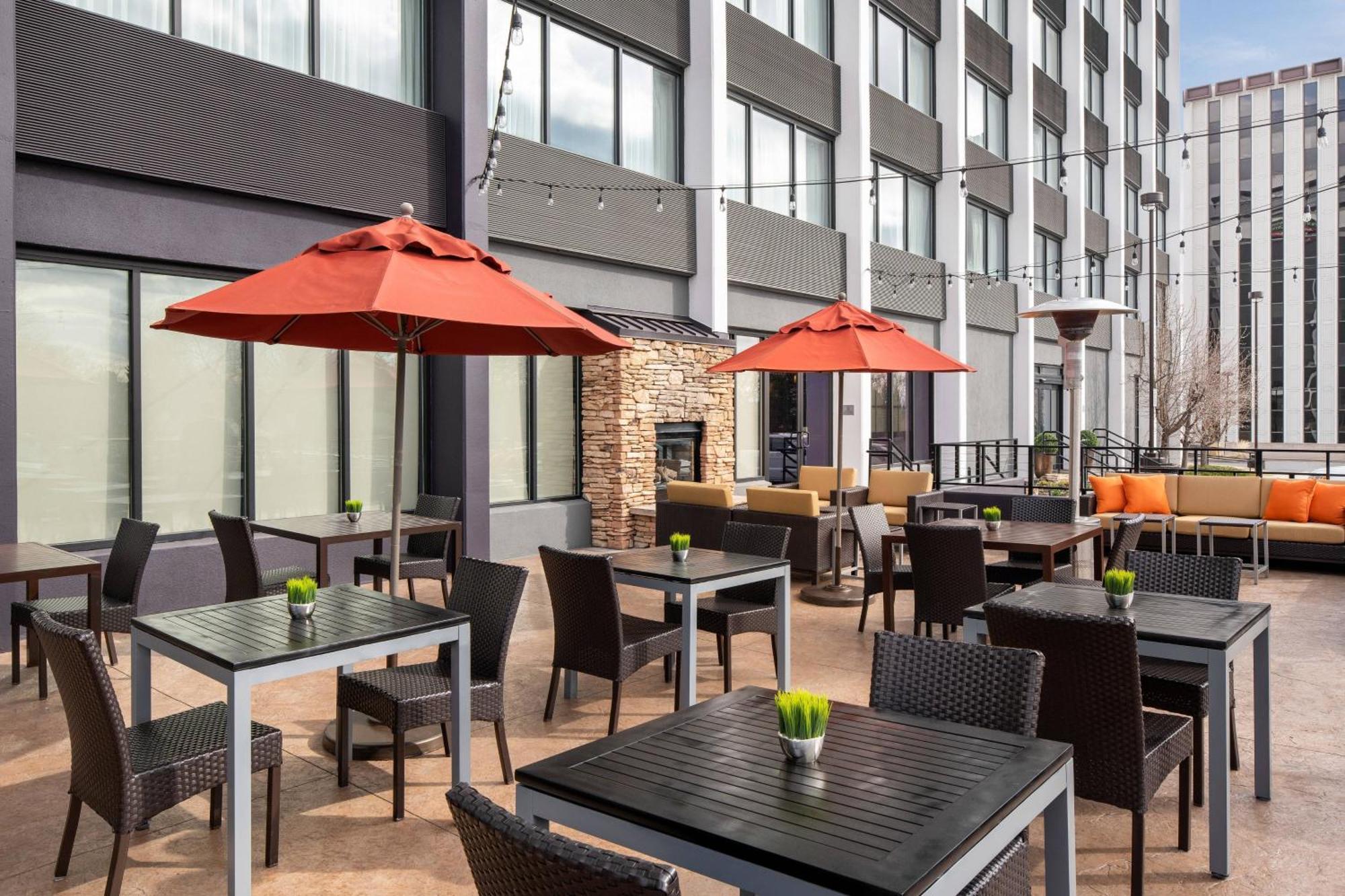 Courtyard By Marriott Denver Cherry Creek Bagian luar foto