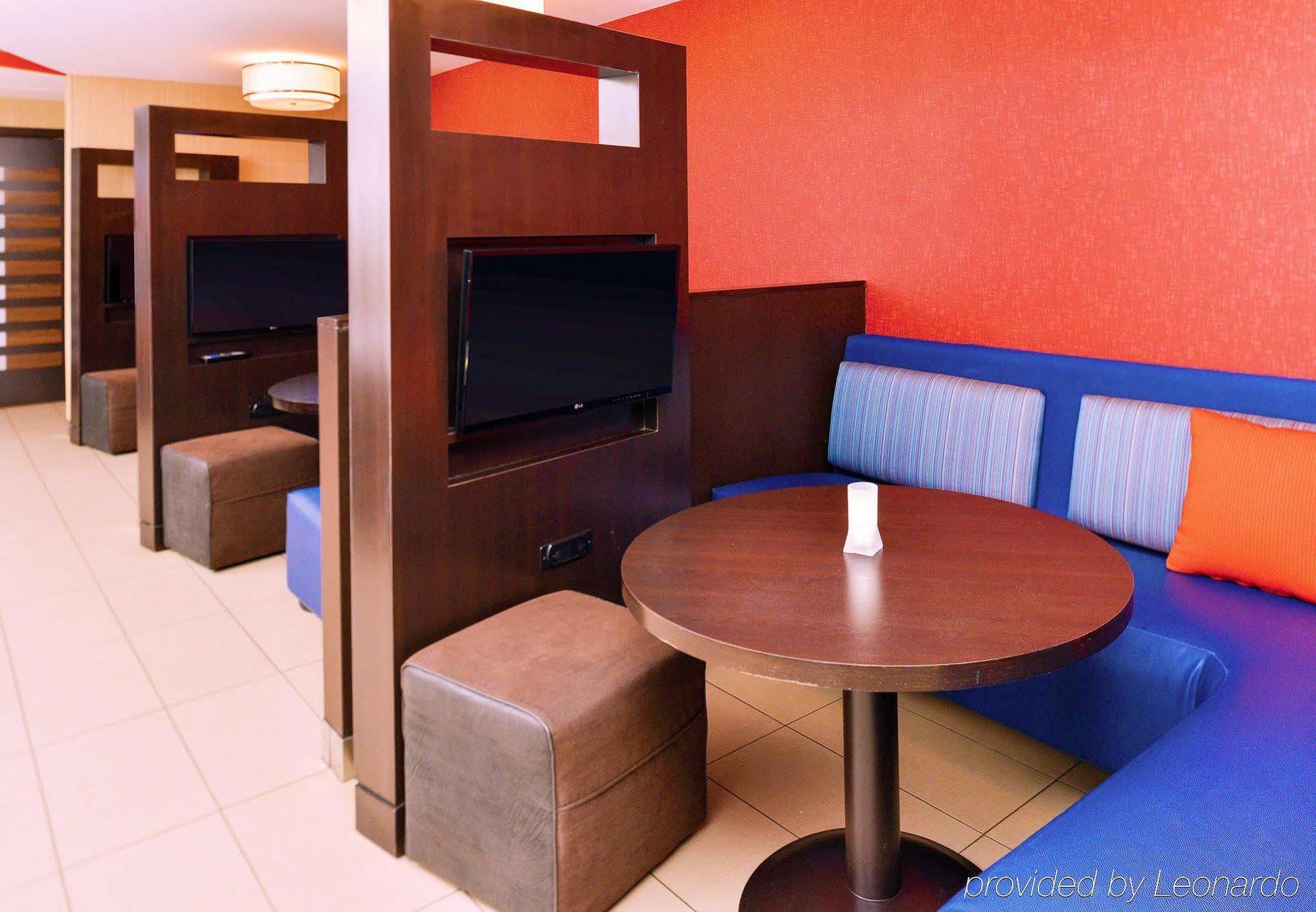 Courtyard By Marriott Denver Cherry Creek Bagian luar foto